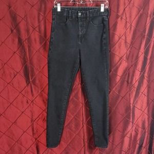 American Eagle Black Curvy Super High Rise Jegging Size 6